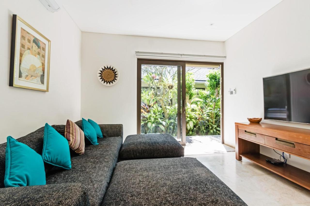 Villa Karang Berawa Canggu Екстериор снимка